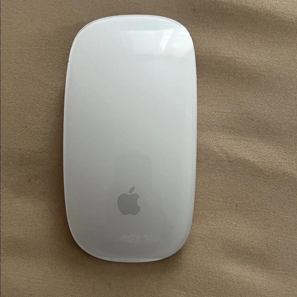 Apple White Keyboard and Mouse Combo